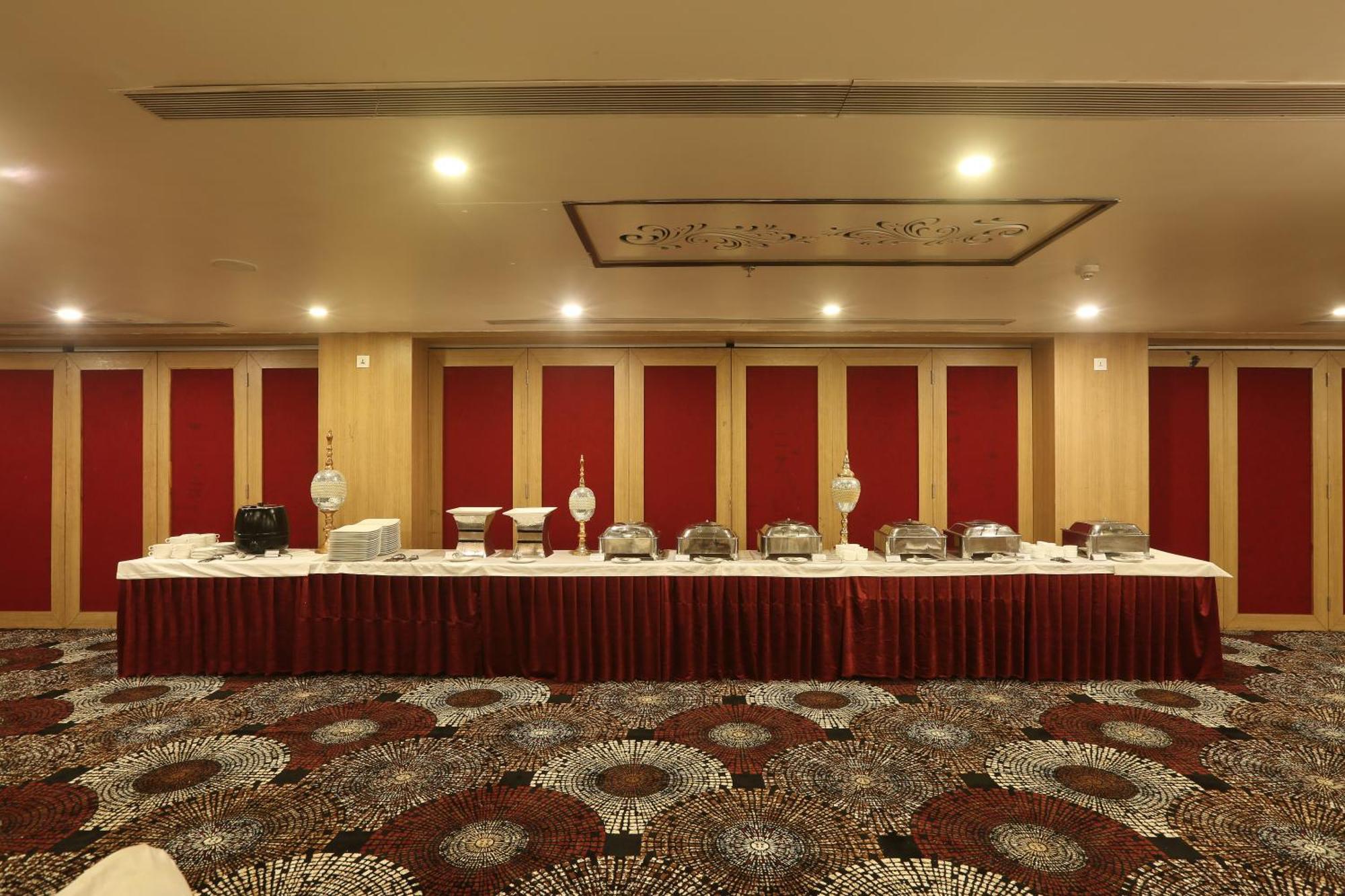 Vesta Grand Central Udaipur Extérieur photo